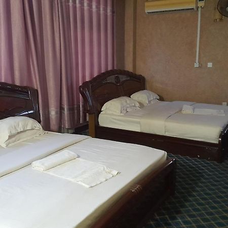 New Jbk Hotel Kampala Exterior foto
